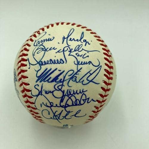1999 קבוצת ינקיס חתמה על סדרת העולם בייסבול דרק ג'טר מריאנו ריברה פסא - כדורי בייסבול חתימה